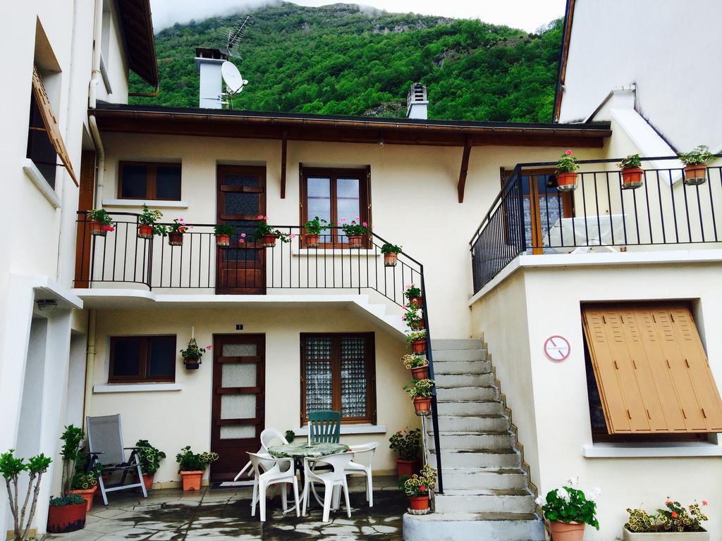 Nos Vacances Chez Julie - T3 Cureilles Esquieze-Sere Exterior photo